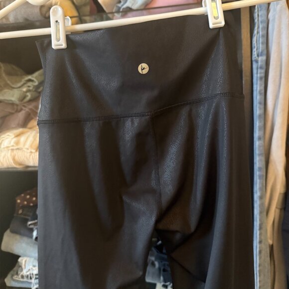 black faux leather leggings - 90 Degree by Reflex - Picture 2 of 2